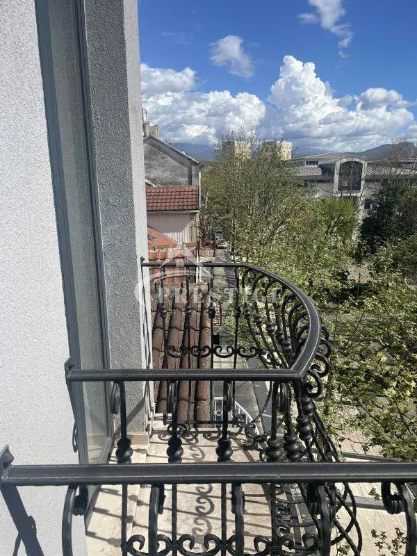 Rent, two bedroom apartment, 120m², Centar, Podgorica