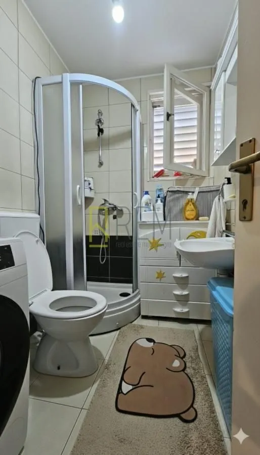 Prodaja, dvosoban stan, 42m², Preko Morače, Podgorica