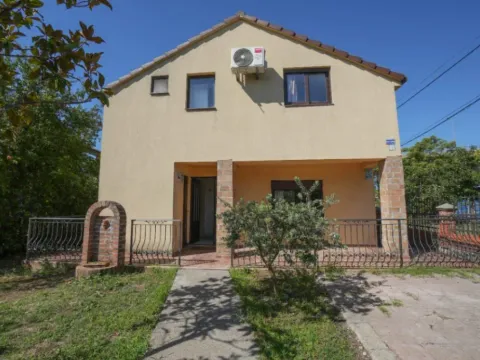 Izdavanje, kuća, 114m², Masline, Podgorica - image 13