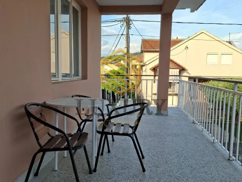 Rent, two bedroom apartment, 92m², Tološi, Podgorica - image 12