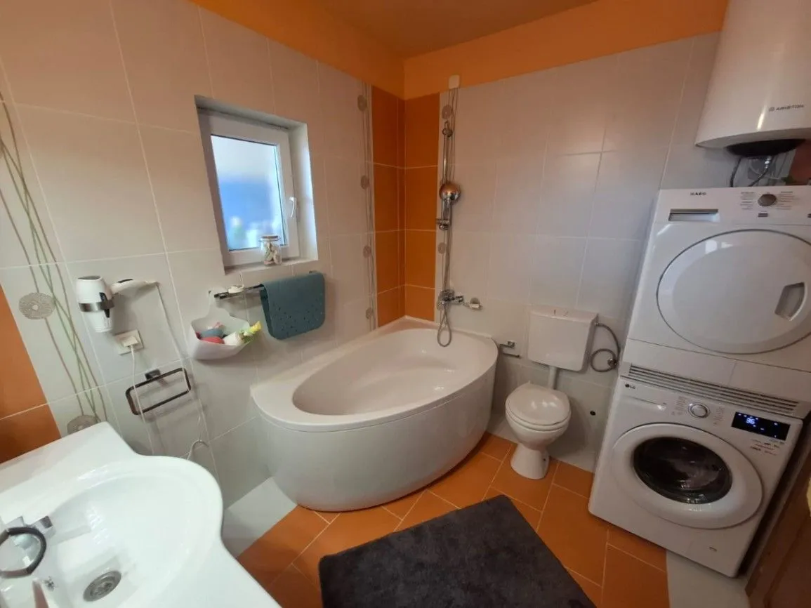 Sale, house, 194m², Reževići, Budva