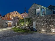 Izdavanje, kuća, 80m², Đuraševići, Tivat - image 17