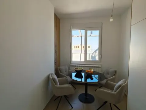 Prodaja, trosoban stan, 85m², Zemun Sve Podlokacije, Beograd - image 6