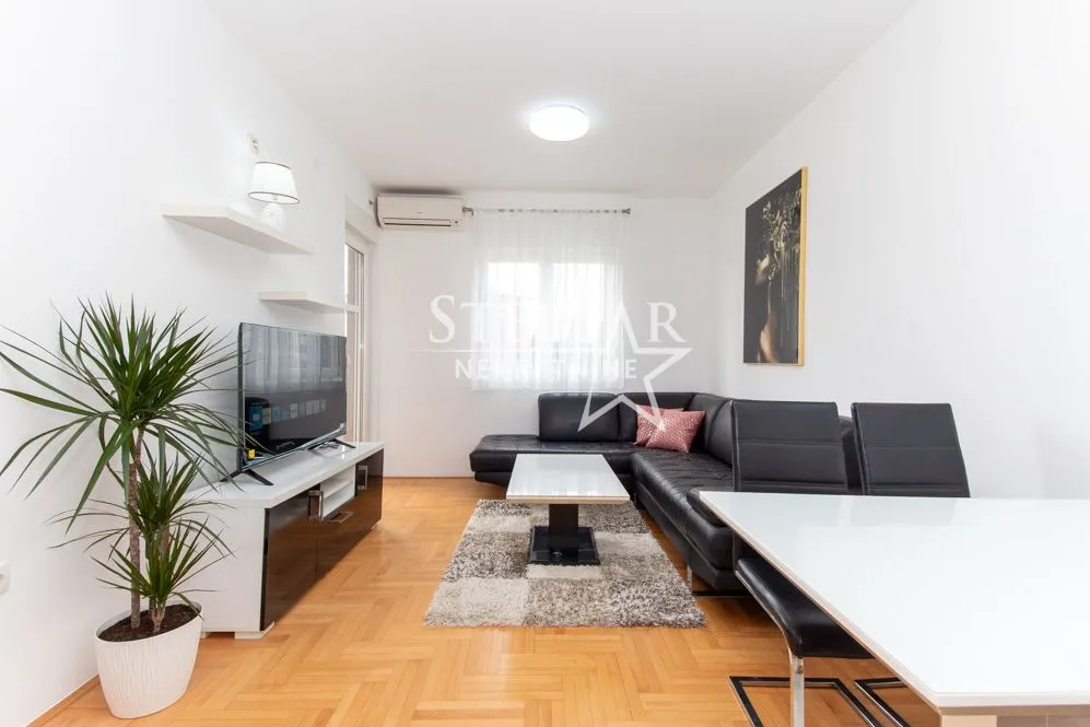 Izdavanje, jednosoban stan, 42m², Tuški Put, Podgorica