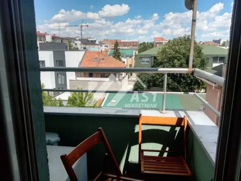 Izdavanje, dvosoban stan, 25m², Sajam, Novi Sad Sve Podlokacije - image 7