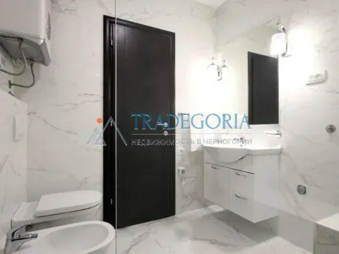 Prodaja, dvosoban stan, 83m², Bečići, Budva - image 8