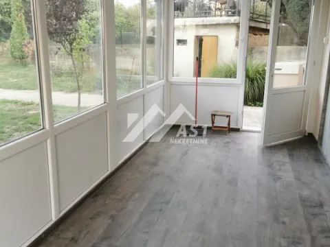 Izdavanje, dvosoban stan, 60m², Široka dolina, Petrovaradin - image 5