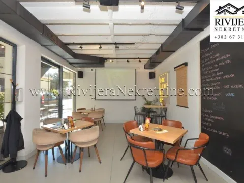 Prodaja, poslovni prostor, 250m², Centar, Herceg Novi - image 11