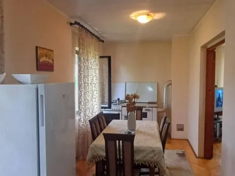 Sale, house, 197m², Stara varoš, Nikšić - image 15