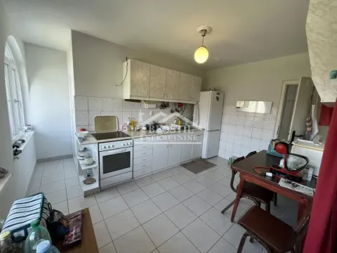 Sale, house, 987m², Jugovo, Smederevo - image 11