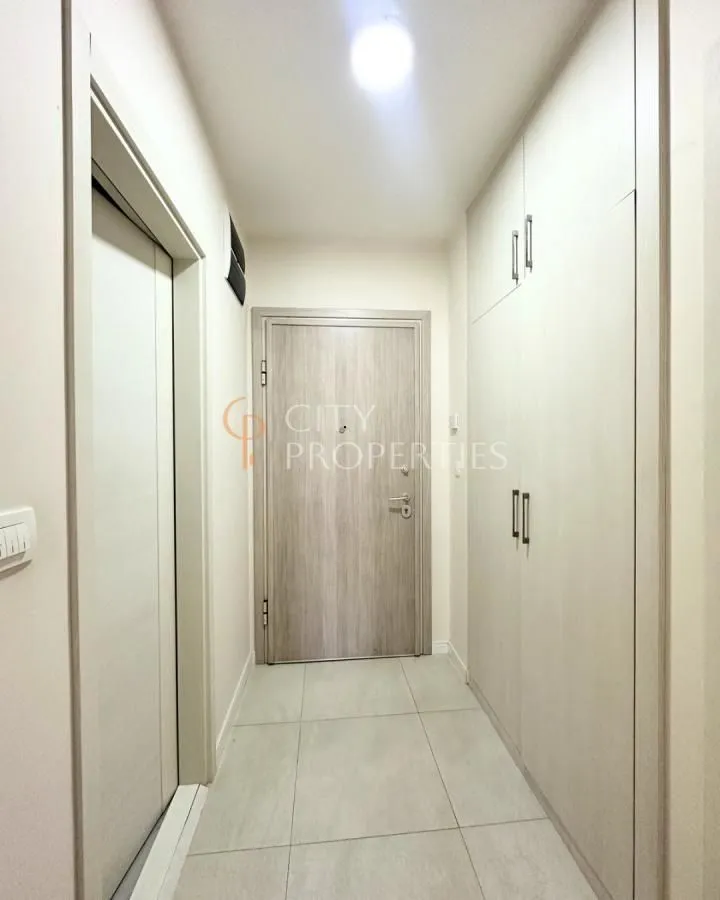 Izdavanje, stan, 49m², Central Point, Podgorica