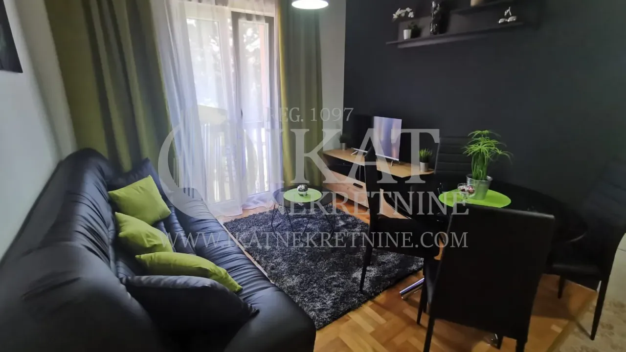 Prodaja, jednosoban stan, 27m², Sloboda, Zlatibor