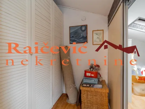 Prodaja, trosoban stan, 80m², Čukarica, Beograd - image 17