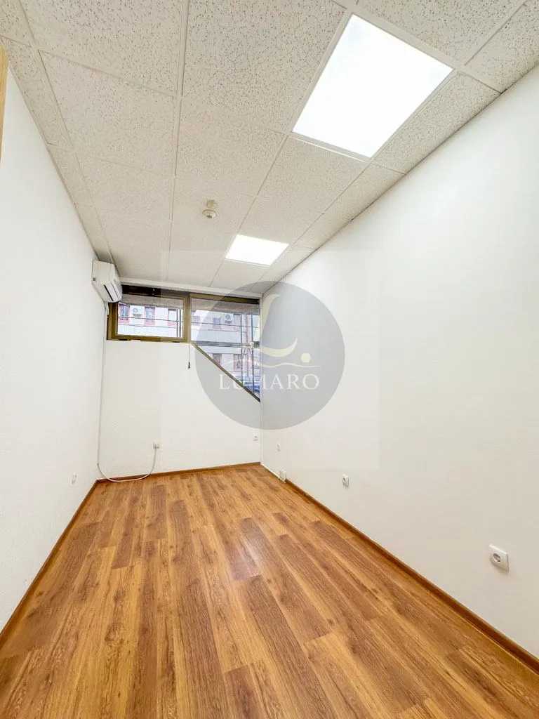 Rent, office space, 191m², Ljubović, Podgorica