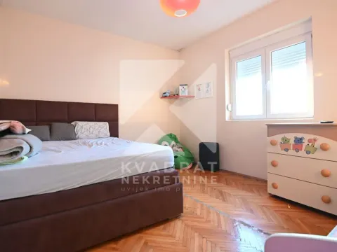 Prodaja, kuća, 276m², Masline, Podgorica - image 8