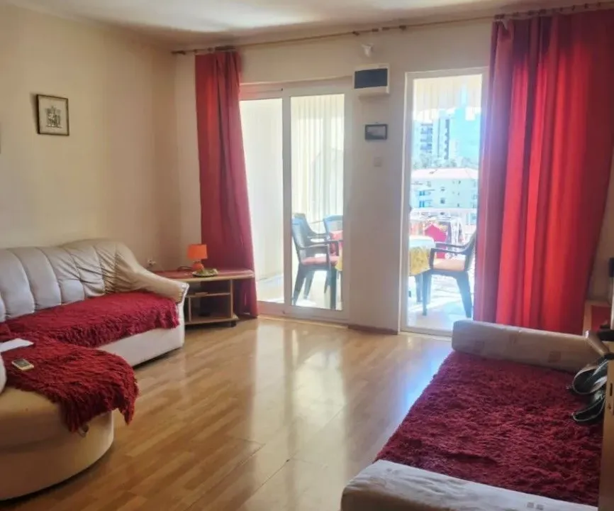 Prodaja, dvosoban stan, 65m², Boreti, Budva