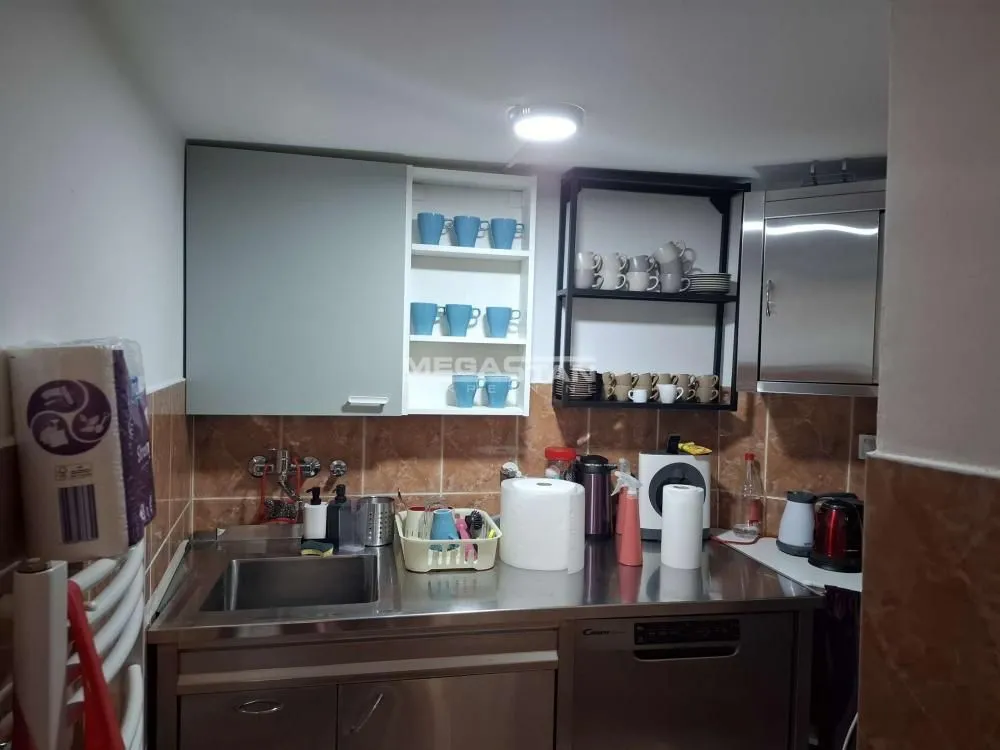Sale, four bedroom apartment, 127m², Stari Grad, Beograd