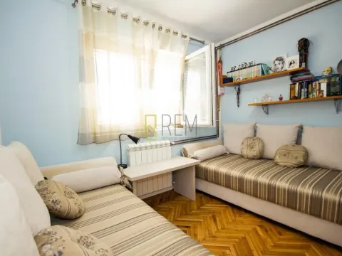 Sale, house, 340m², Bar, Crna Gora - image 10