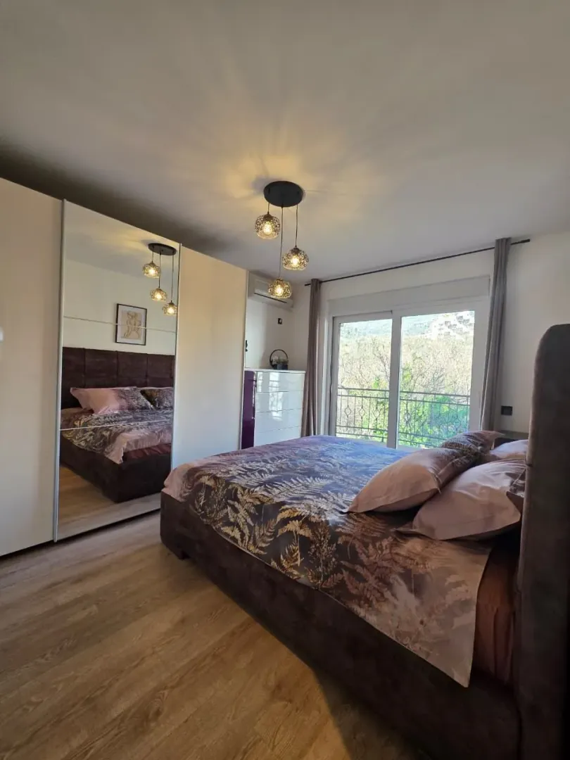 Prodaja, trosoban stan, 106m², Bečići, Budva