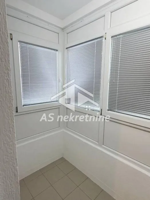 Izdavanje, dvosoban stan, 39m², Autokomanda, Voždovac Sve Podlokacije