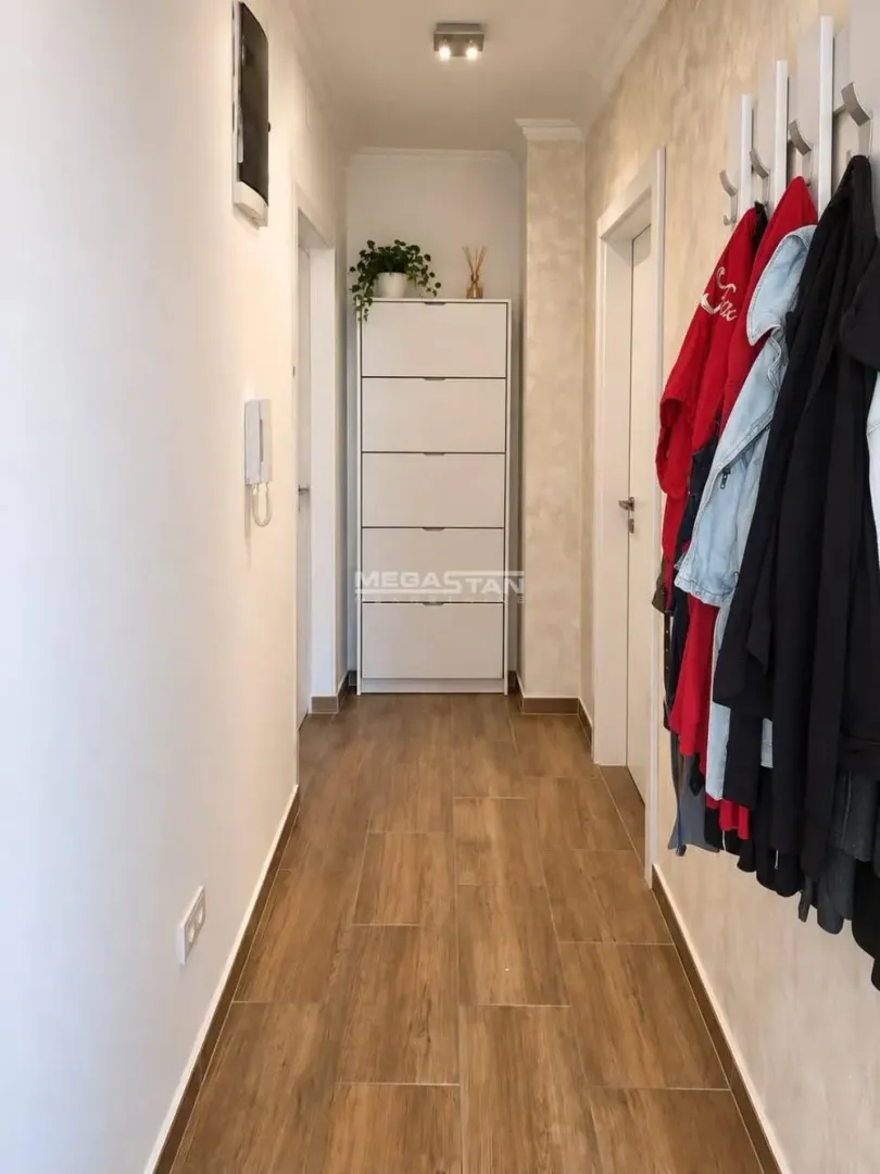 Prodaja, trosoban stan, 88m², Karaburma, Palilula Sve Podlokacije