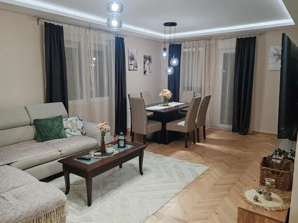 Prodaja, dvosoban stan, 59m², Centar, Vrnjačka Banja