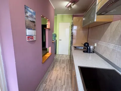 Prodaja, trosoban stan, 76m², Novo naselje, Novi Sad - image 9