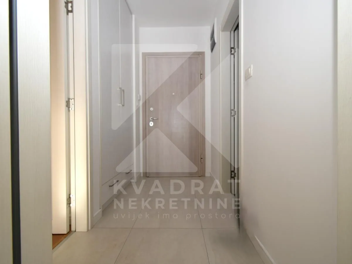Rent, one bedroom apartment, 49m², Central Point, Podgorica