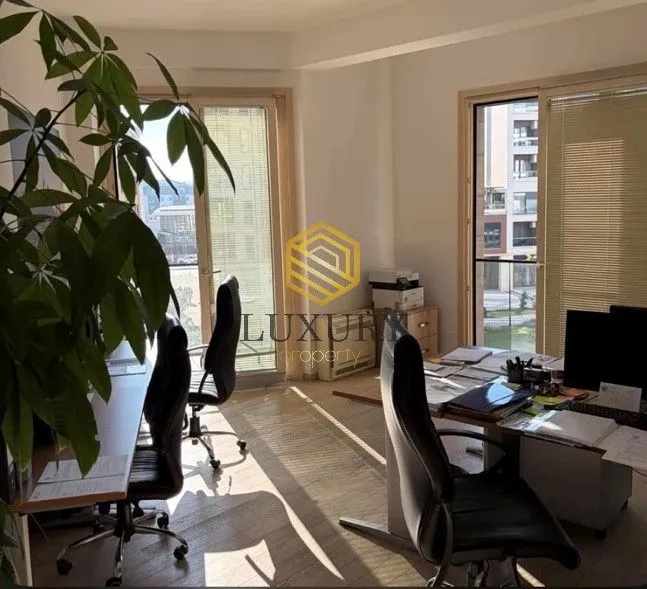Rent, office space, 72m², Kruševac, Podgorica
