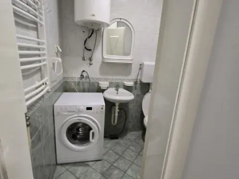 Izdavanje, garsonjera, 26m², Cara Dušana, Novi Sad Sve Podlokacije - image 10