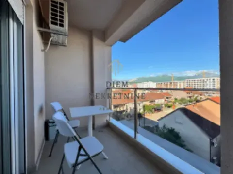 Izdavanje, jednosoban stan, 45m², Stari Aerodrom, Podgorica - image 7