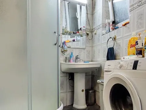 Prodaja, petosoban stan, 129m², Stari grad, Novi Sad - image 8