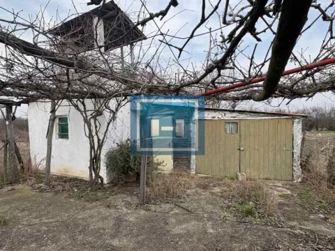 Prodaja, kuća, 45m², Lipar, Jagodina - image 1