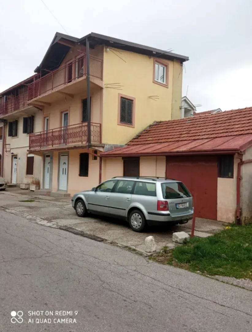 Stan na dan, jednosoban stan, 45m2, Centar, Cetinje