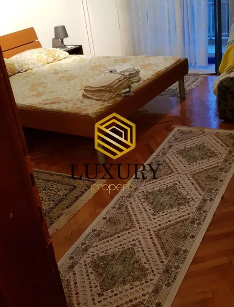 Rent, house, 240m², Škaljari, Kotor
