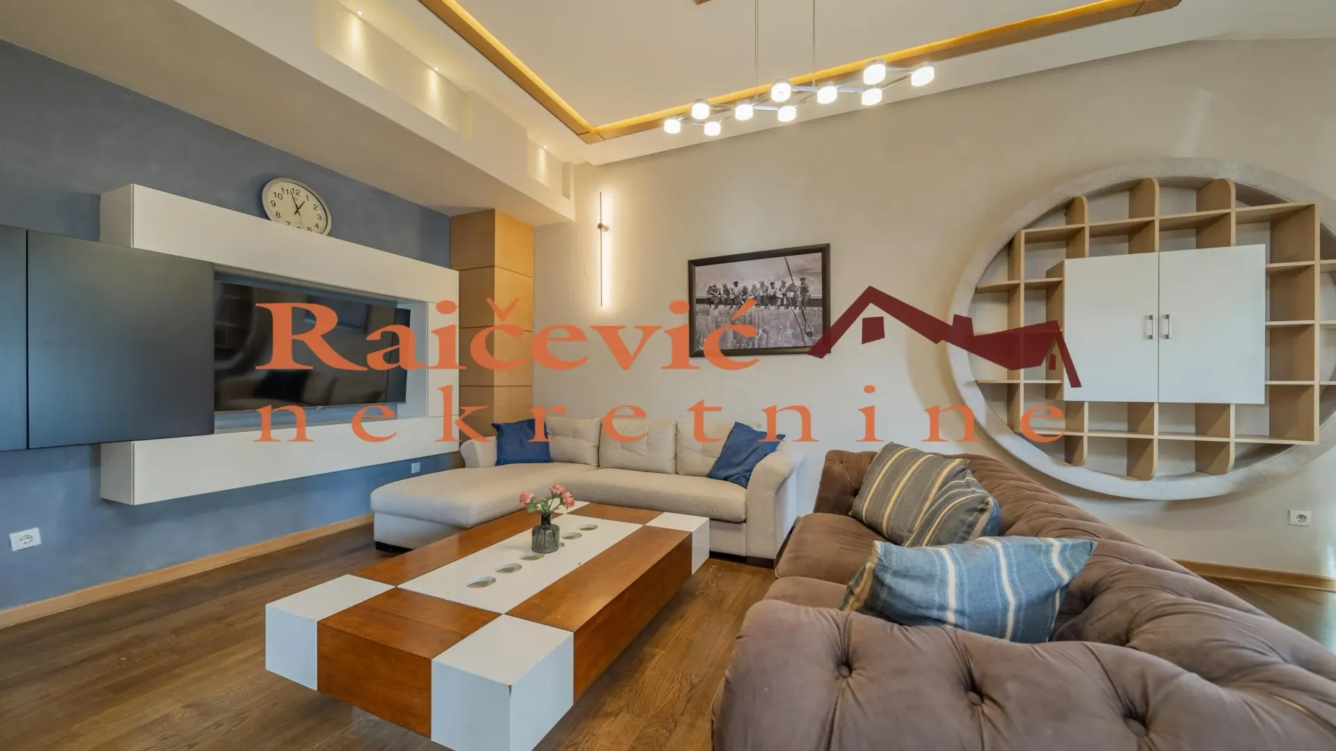Rent, three bedroom apartment, 120m², Kalenić Pijaca, Vračar Sve Podlokacije