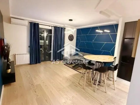 Rent, two bedroom apartment, 60m², Savski Venac, Beograd - image 5