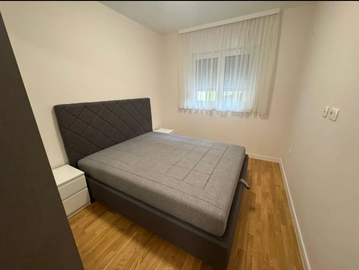Rent, one bedroom apartment, 44m², Pobrežje, Podgorica