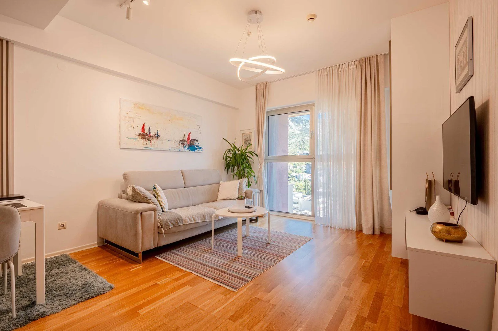 Prodaja, jednosoban stan, 54m², Bečići, Budva