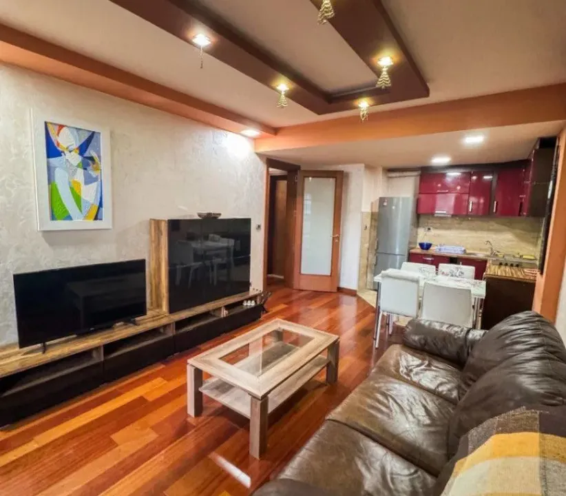 Izdavanje, jednosoban stan, 50m², Preko Morače, Podgorica