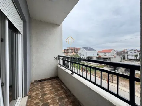 Rent, one bedroom apartment, 43m², Stari Aerodrom, Podgorica - image 4