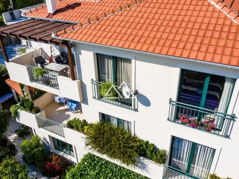 Prodaja, kuća, 240m², Donja Lastva, Tivat - image 20