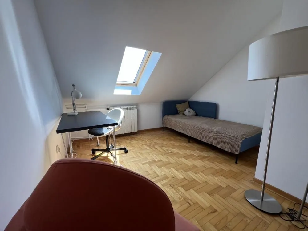 Rent, four bedroom apartment, 135m², Vračar Hram, Vračar Sve Podlokacije