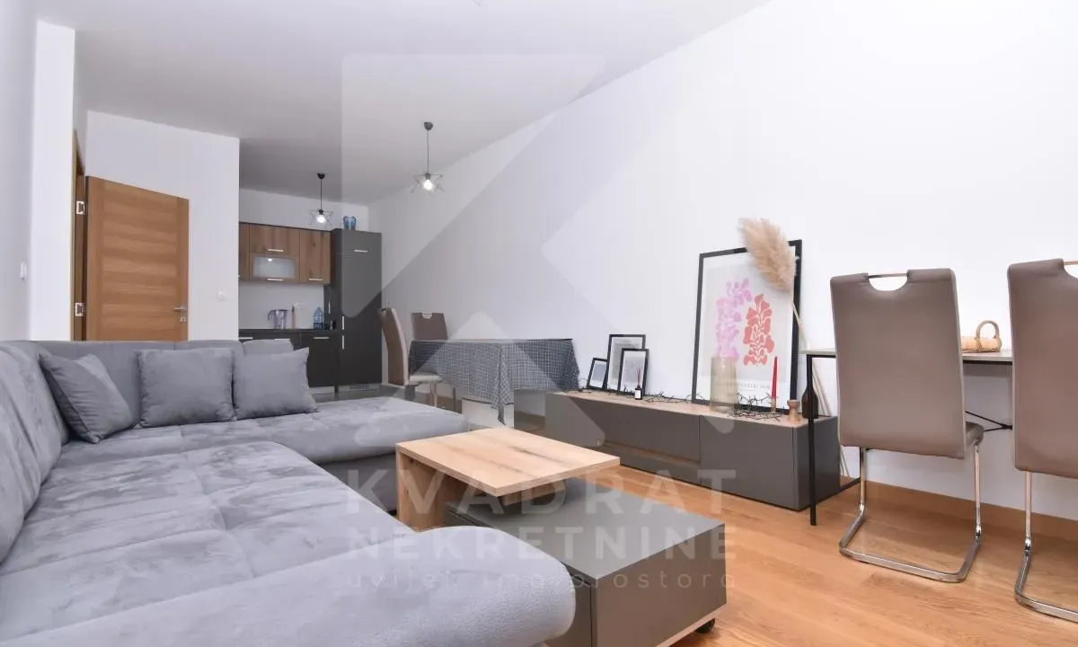 Izdavanje, jednosoban stan, 48m², New City, Podgorica