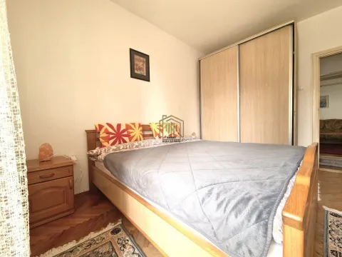 Izdavanje, dvosoban stan, 60m², Tološi, Podgorica - image 2