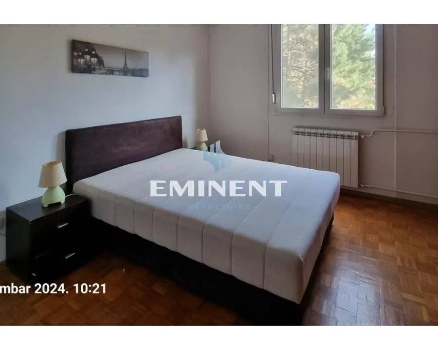 Izdavanje, dvosoban stan, 51m², Novi Beograd Blok 28, Novi Beograd Sve Podlokacije