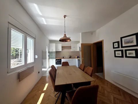 Rent, three bedroom apartment, 130m², Preko Morače, Podgorica - image 2