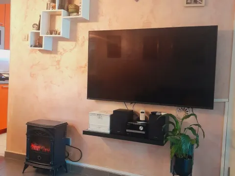 Rent, two bedroom apartment, 54m², Dobrota, Kotor - image 9