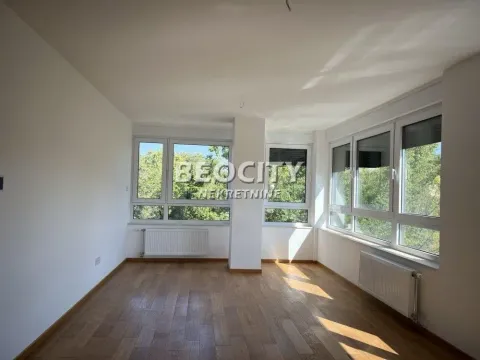 Izdavanje, poslovni prostor, 59m², Centar, Novi Sad - image 3