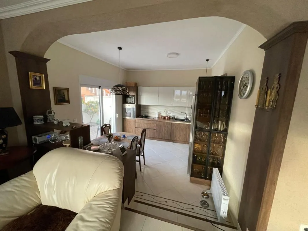 Sale, two bedroom apartment, 119m², Šušanj, Bar